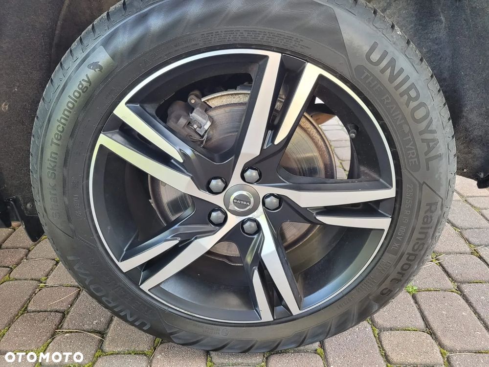 Volvo XC 60 T6 AWD Recharge Geartronic RDesign - 31