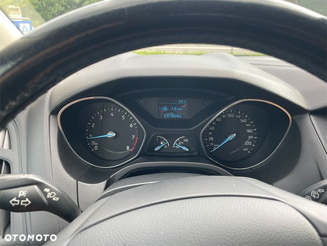 Ford Focus 1.6 Trend - 9