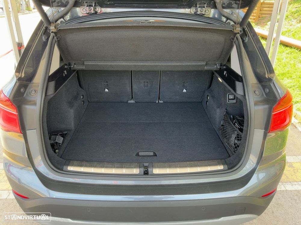 BMW X1 16 d sDrive Line Sport - 13