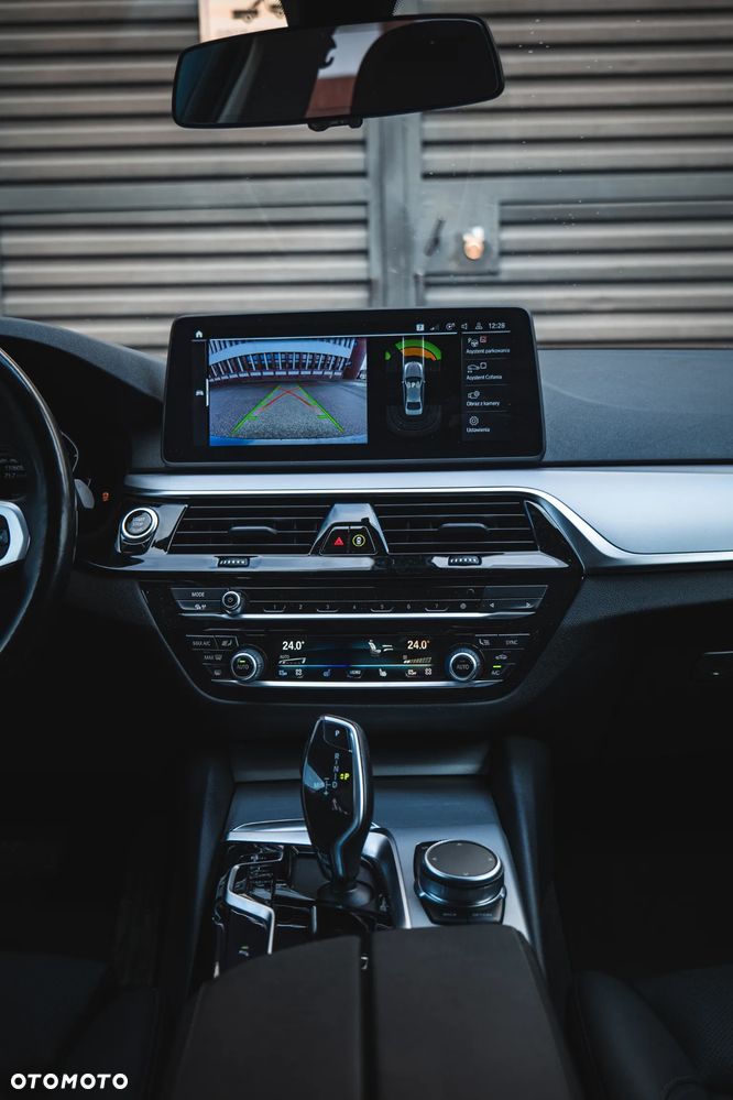 BMW Seria 5 - 21