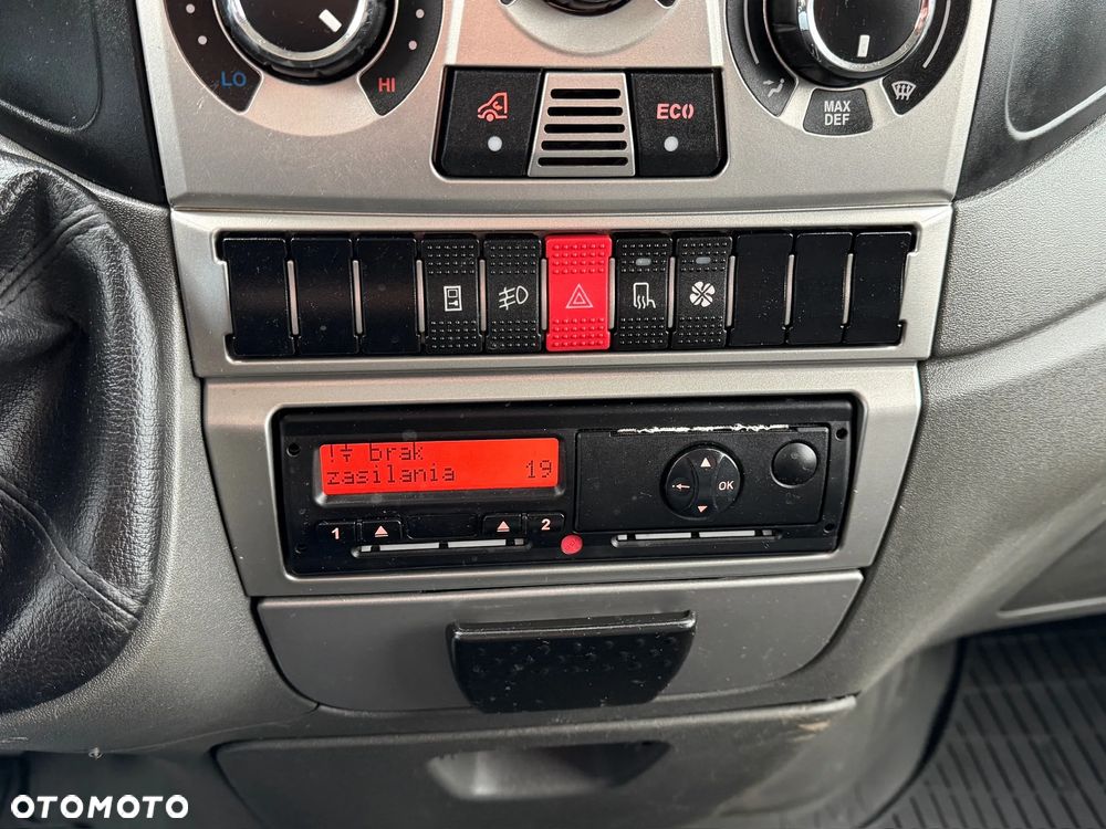 Iveco DAILY 55S17DW  4X4 SALON PL  1 WŁAŚCICIEL 100% BEZWYPADKOWE DOKA  7-OS - 26