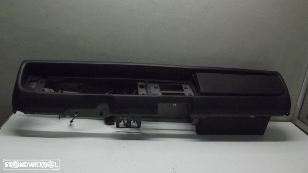 Datsun 1200 tablier - 1