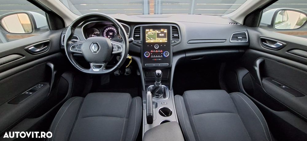 Renault Megane - 7