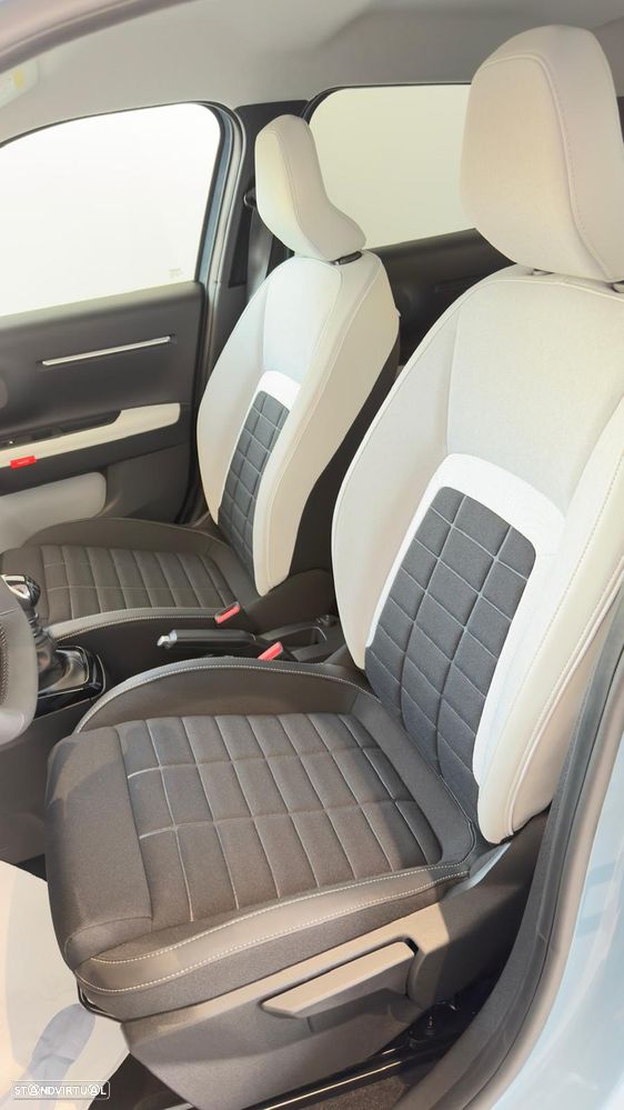 Citroën C3 1.2 PureTech Max - 10