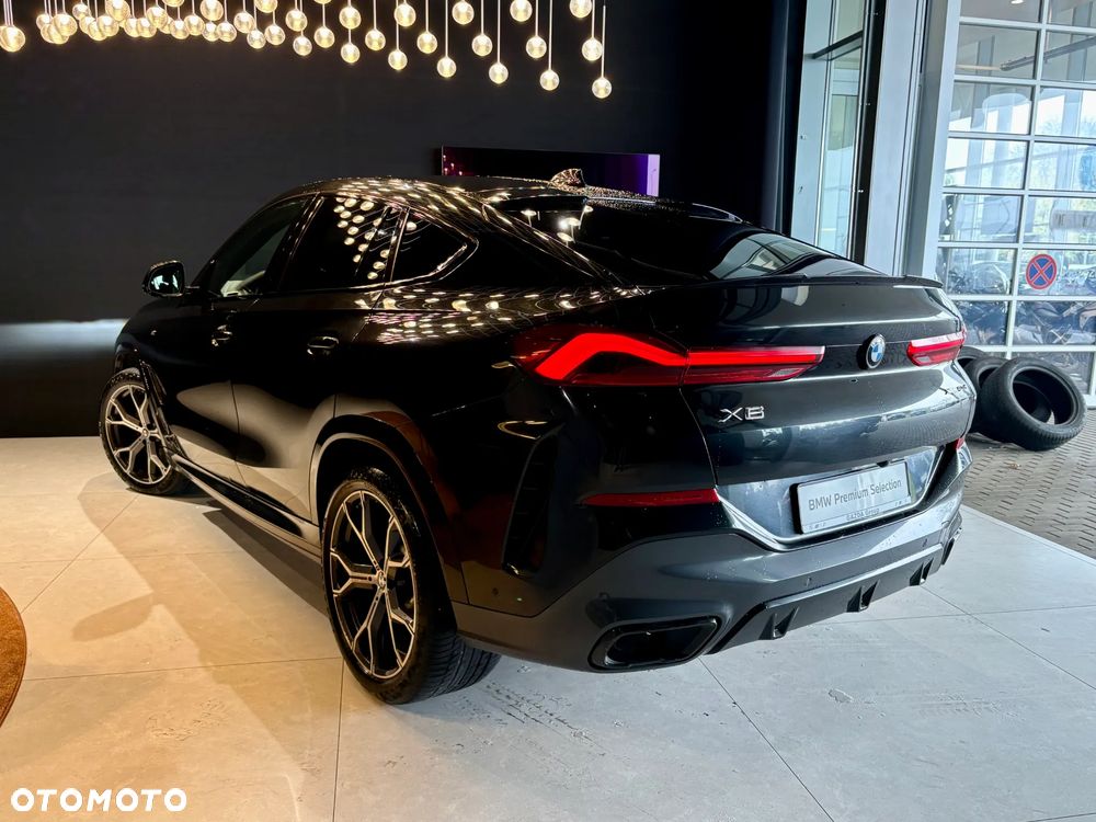 BMW X6 - 10