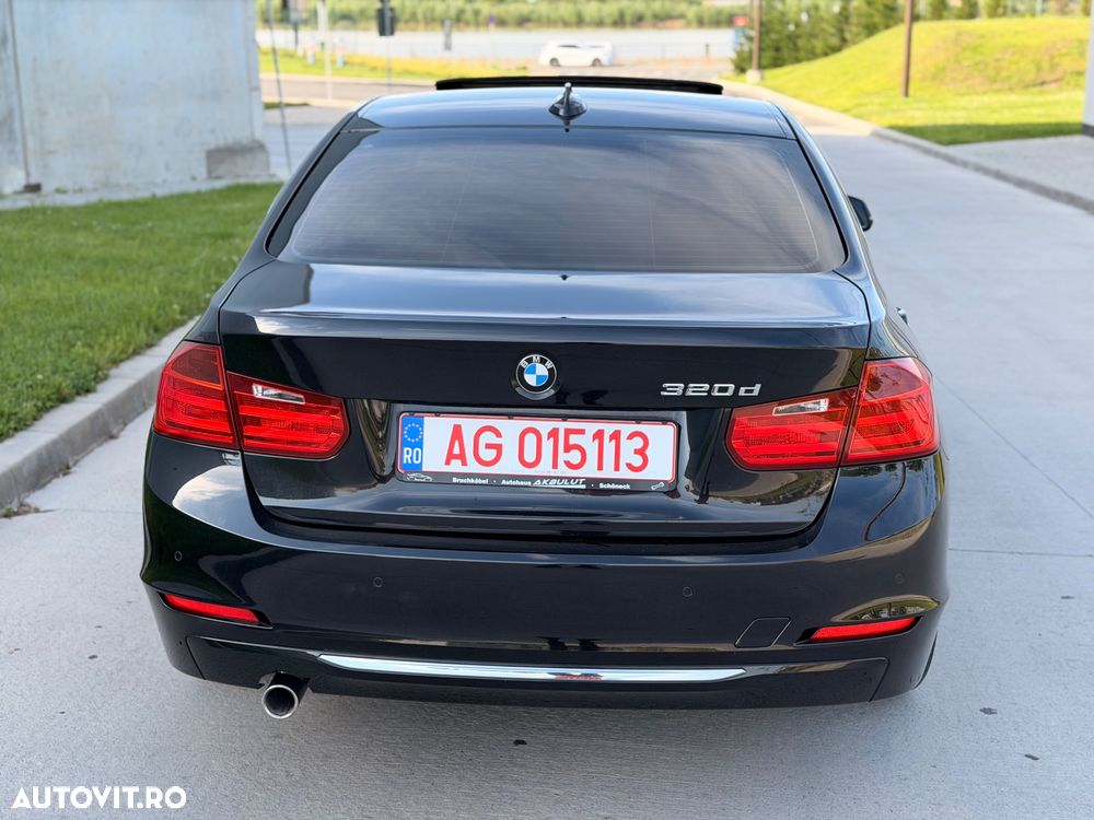 BMW Seria 3 320d Luxury Line - 12