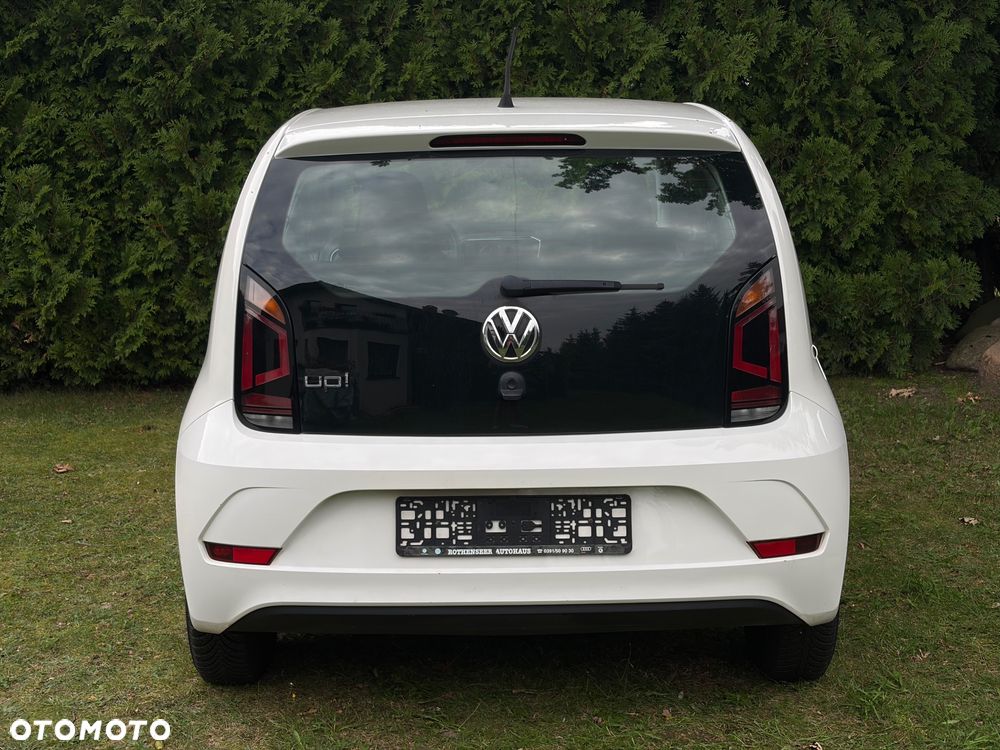 Volkswagen up! - 5