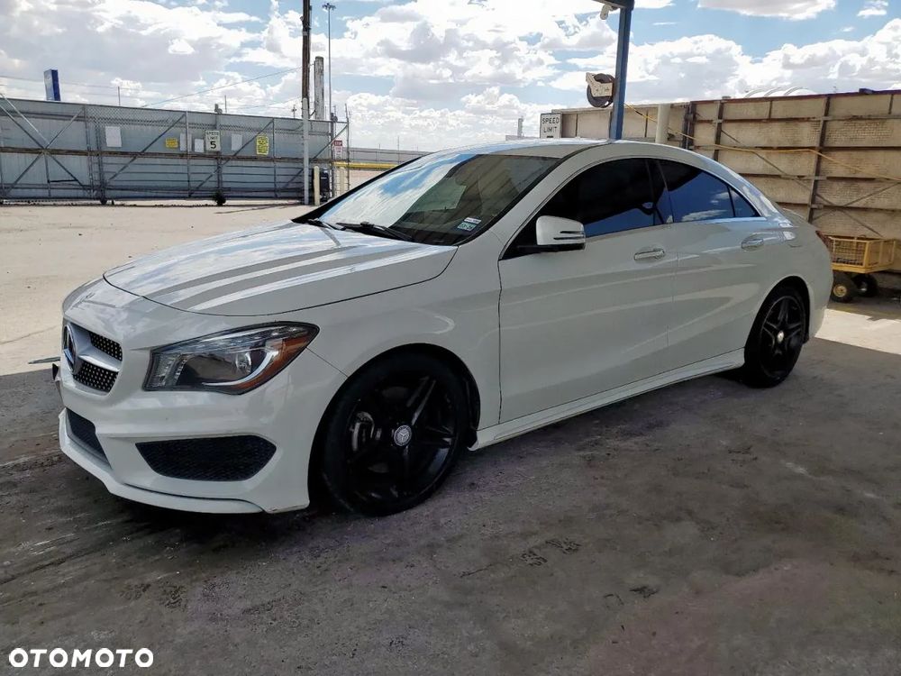 Mercedes-Benz CLA 250 7G-DCT Sport - 2