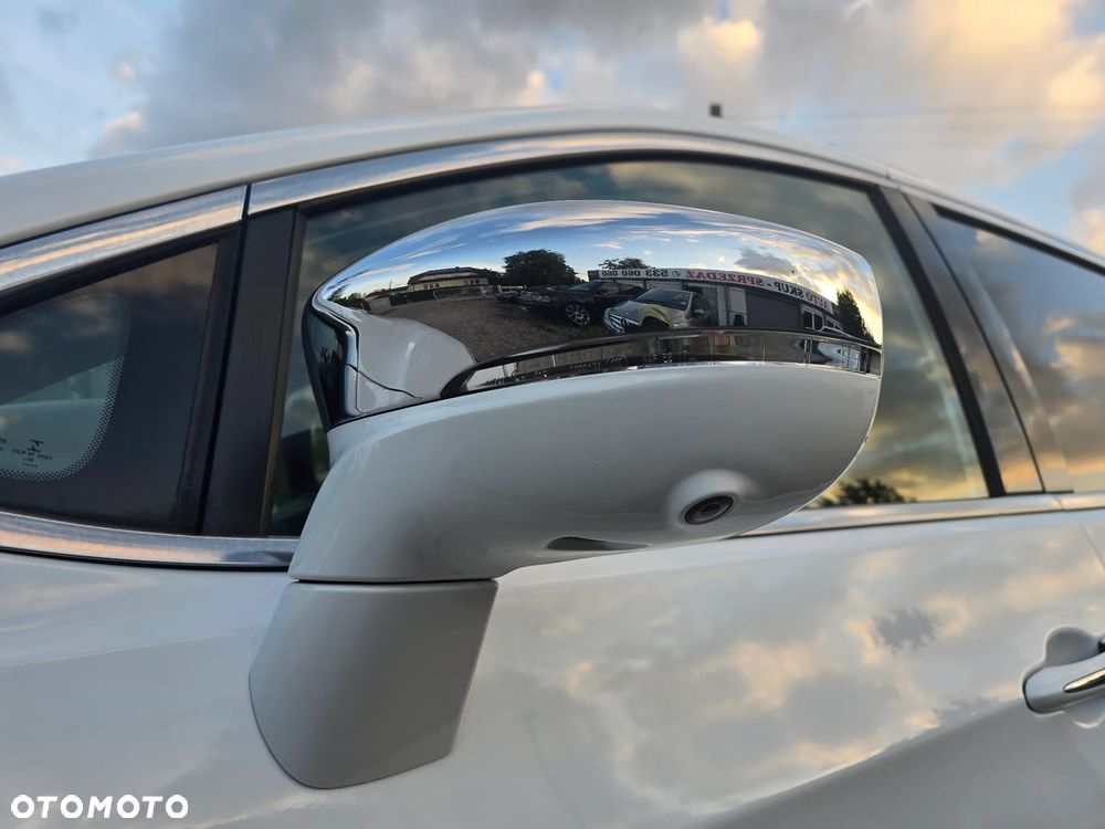 Chrysler Pacifica - 17