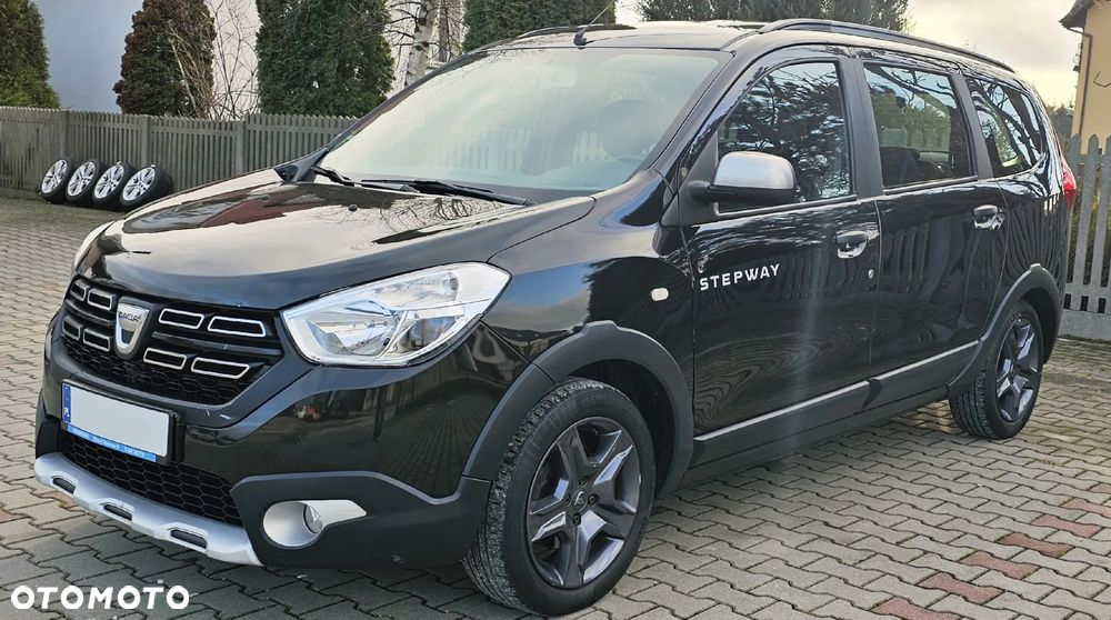 Dacia Lodgy TCe 115 Stepway - 2
