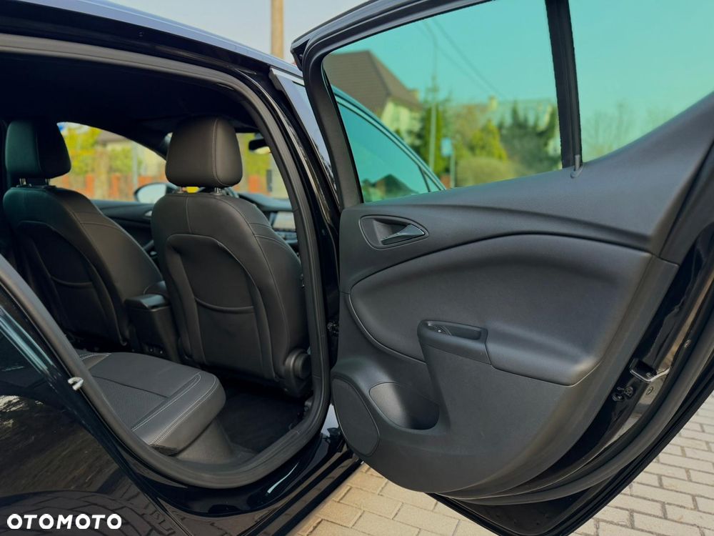 Opel Astra 1.4 T Elite S&S - 25