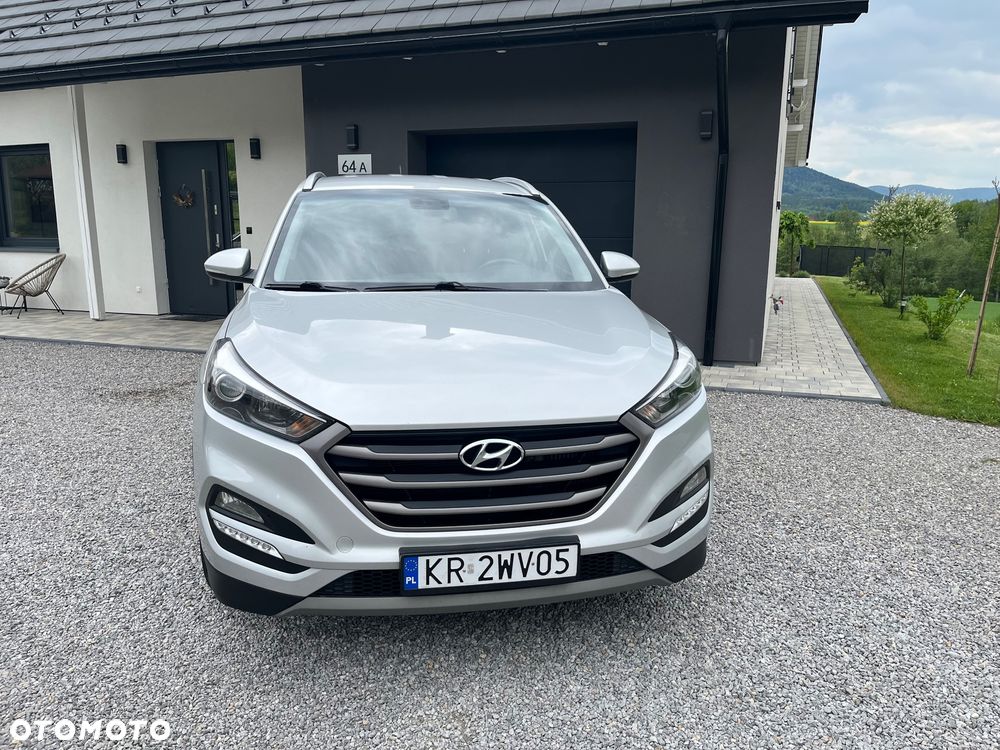 Hyundai Tucson 2.0 CRDI Comfort 4WD - 2