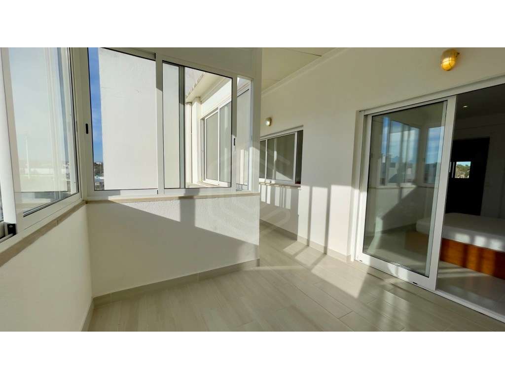 Apartamento T2 totalmente renovado na Quinta do Romão em Quarteira,... - Grande imagem: 3/20