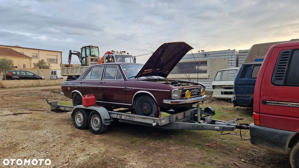 Audi 100 - 14