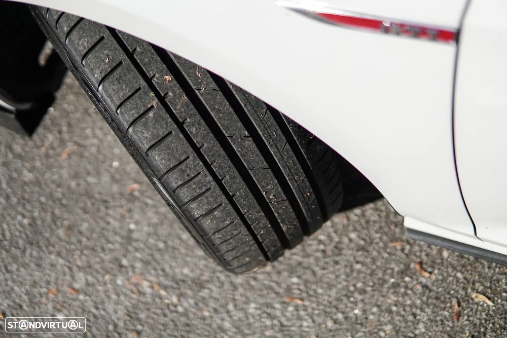 VW Golf GTI Performance BlueMotion - 34
