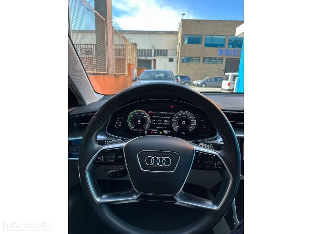 Audi A6 Avant 50 TFSIe quattro S tronic - 25
