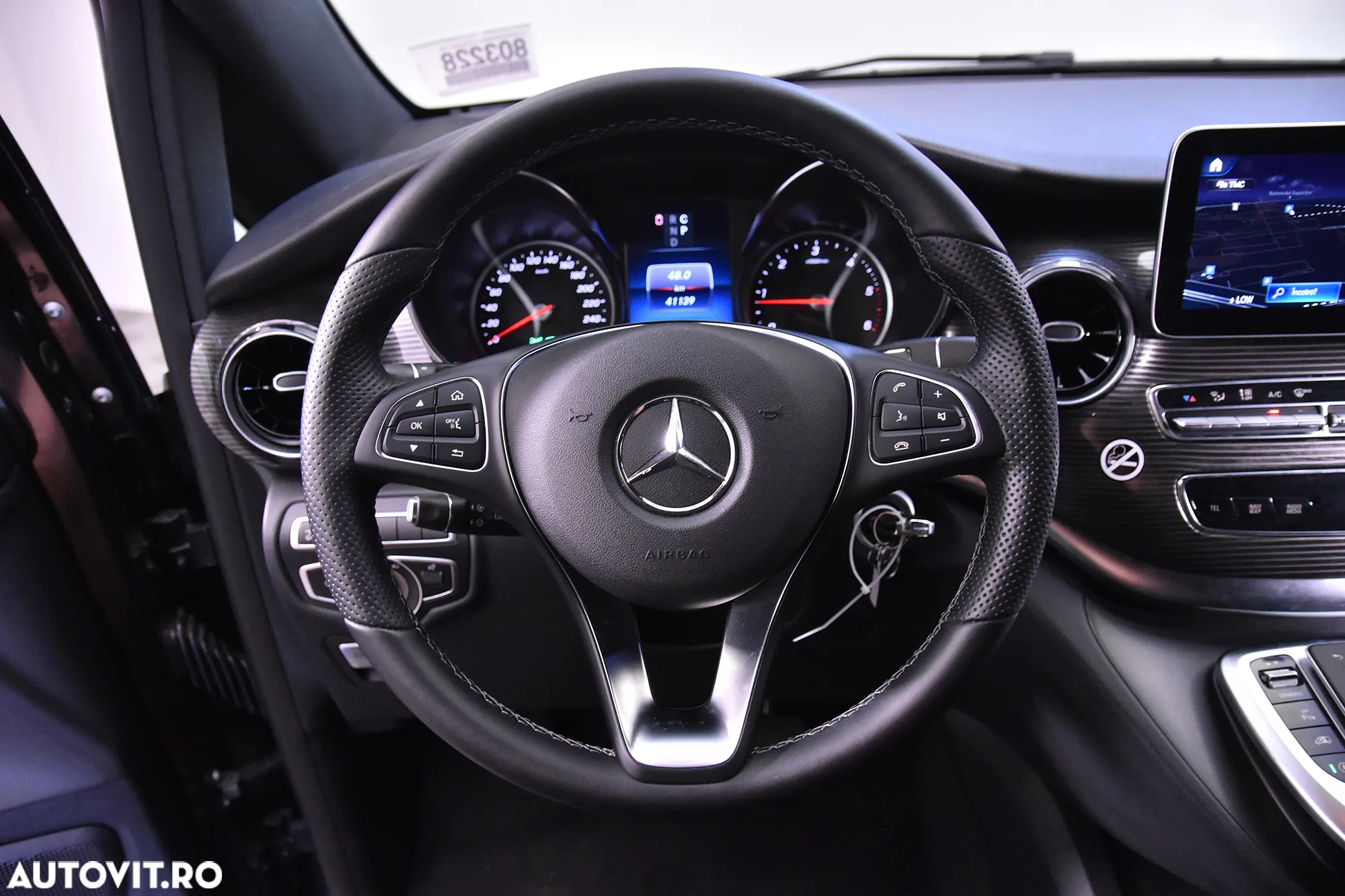 Mercedes-Benz V - 17