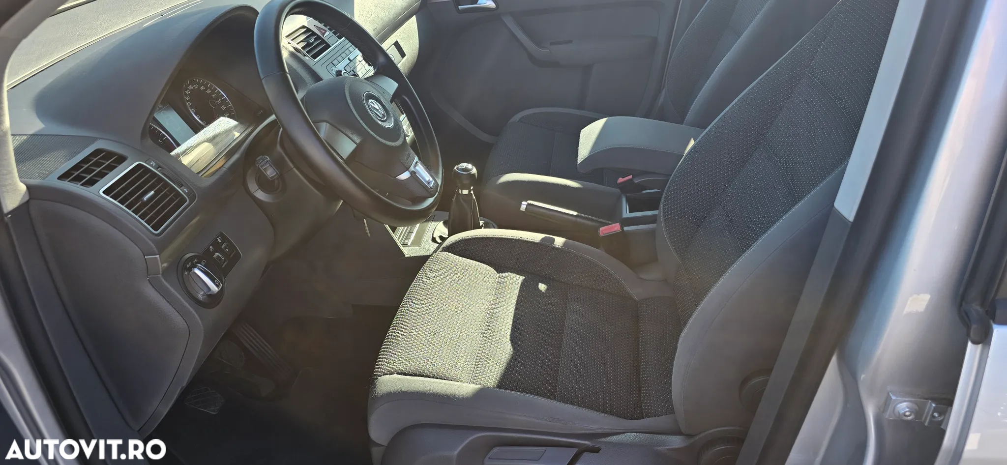 Volkswagen Touran 1.6 TDI BlueMotion Technology Comfortline - 7