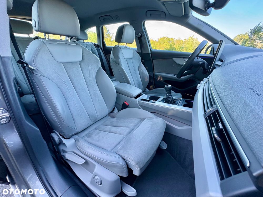 Audi A4 Avant 35 TFSI design - 22