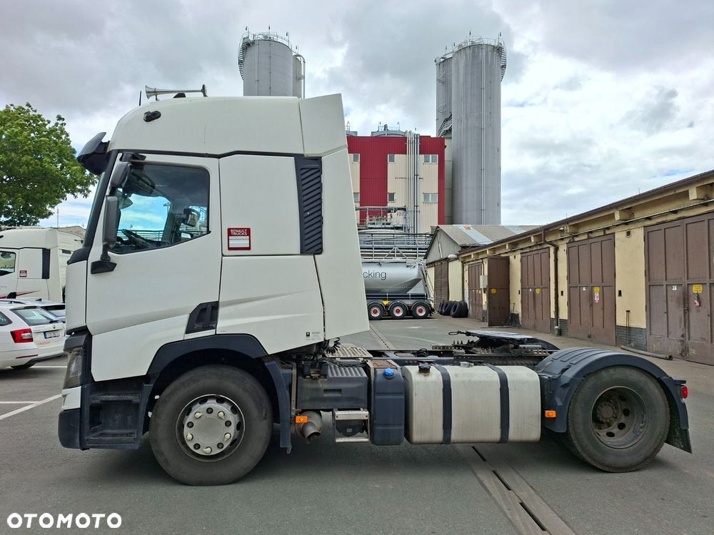 Renault T 460 - 8