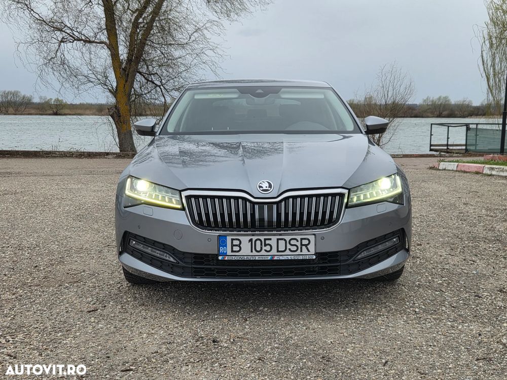 Skoda Superb 2.0 TDI DSG Style - 6