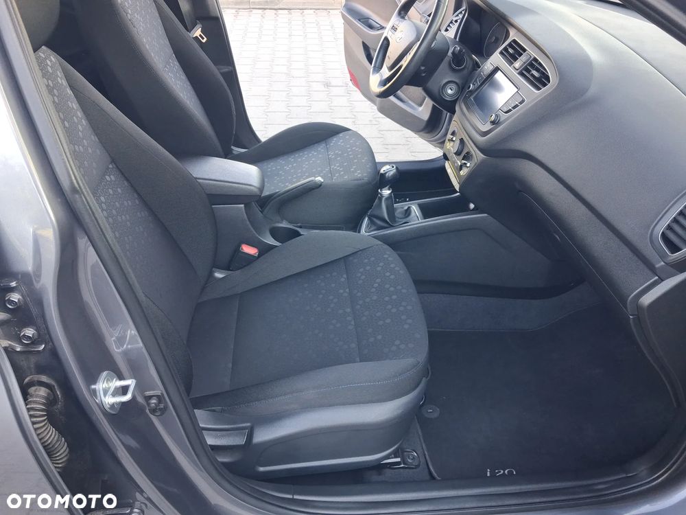 Hyundai i20 1.2 BlueDrive Go - 30