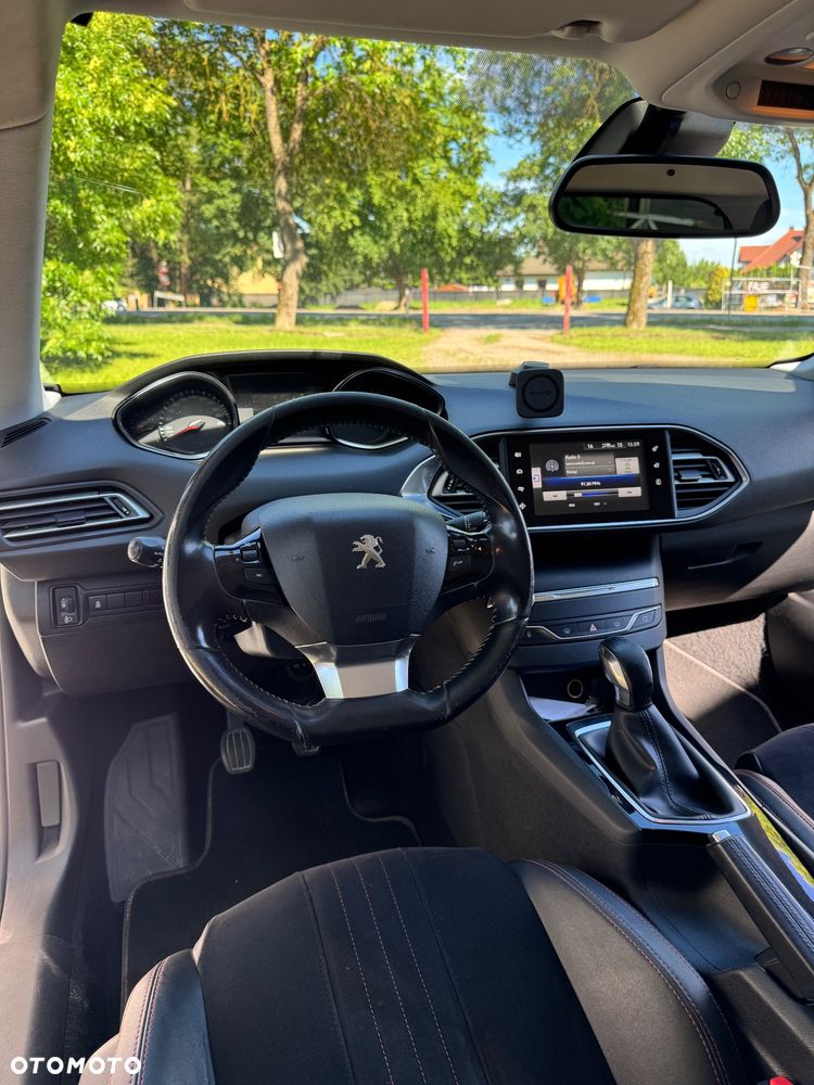 Peugeot 308 - 10