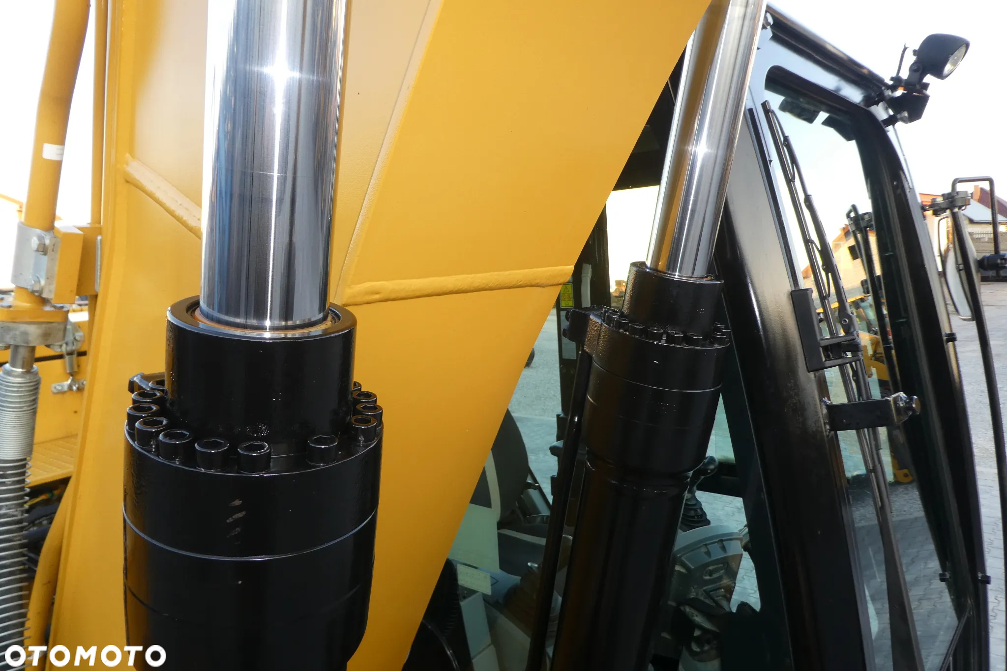 Caterpillar 313FL Z NIEMIEC Z PŁUGIEM - 26