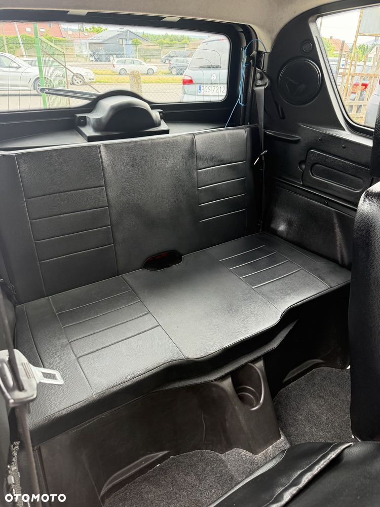 Microcar DUE - 8