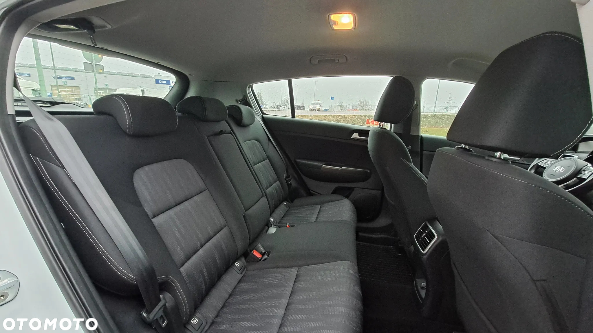 Kia Sportage 1.6 T-GDI M 2WD DCT - 36