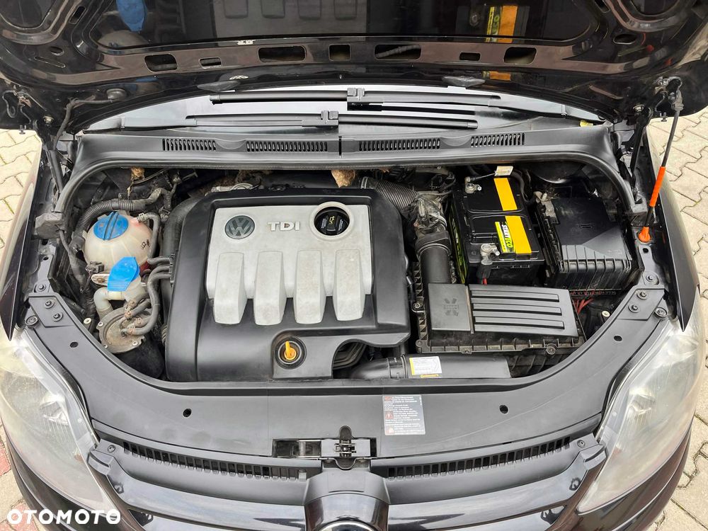 Volkswagen Golf Plus - 8