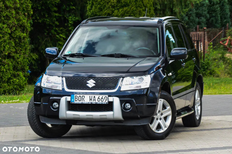 Suzuki Grand Vitara 2.0 De luxe - 9