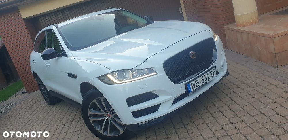 Jaguar F-Pace 2.0 i4D AWD R-Sport - 1