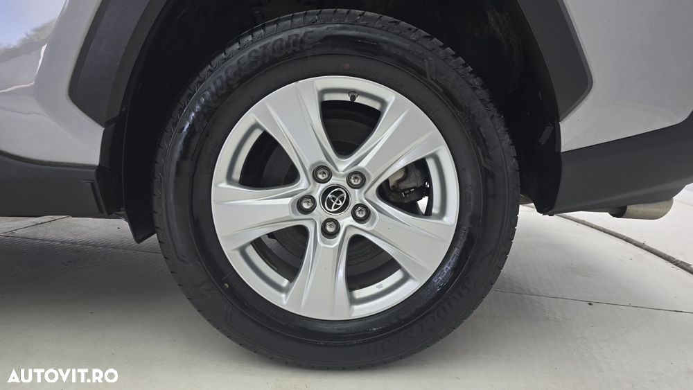 Toyota RAV4 - 22