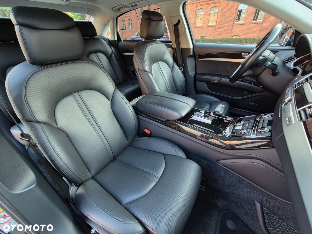 Audi A8 4.2 TDI DPF (clean diesel) quattro tiptronic Lang - 14