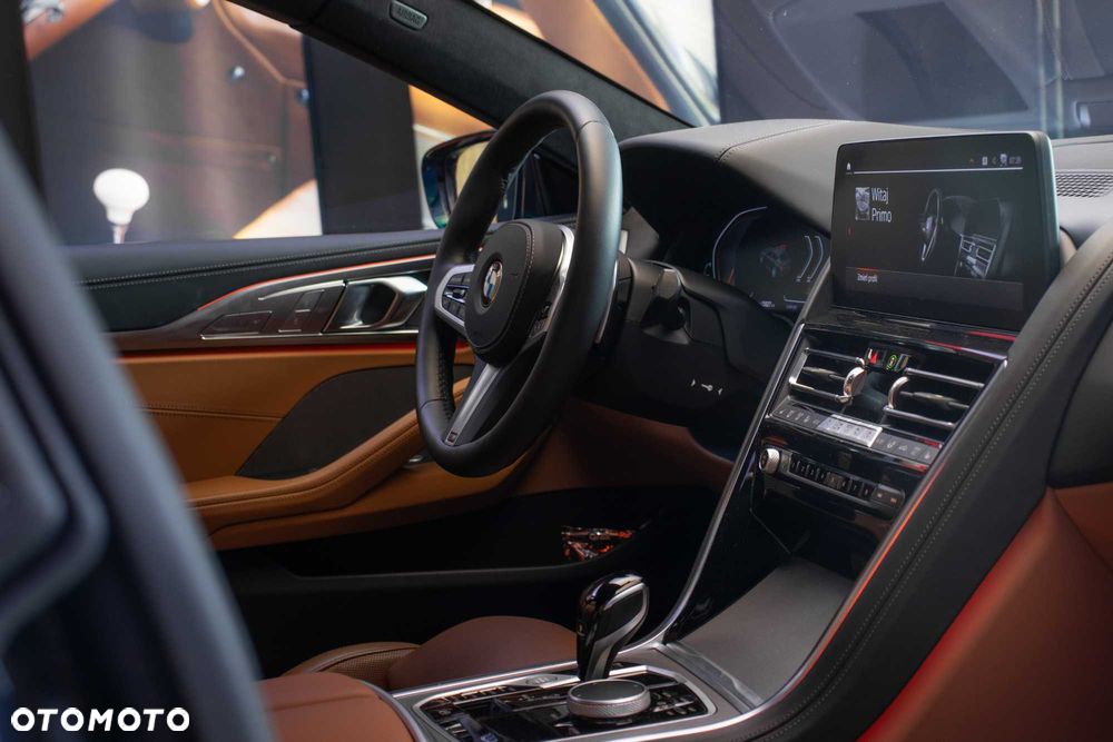 BMW Seria 8 - 5
