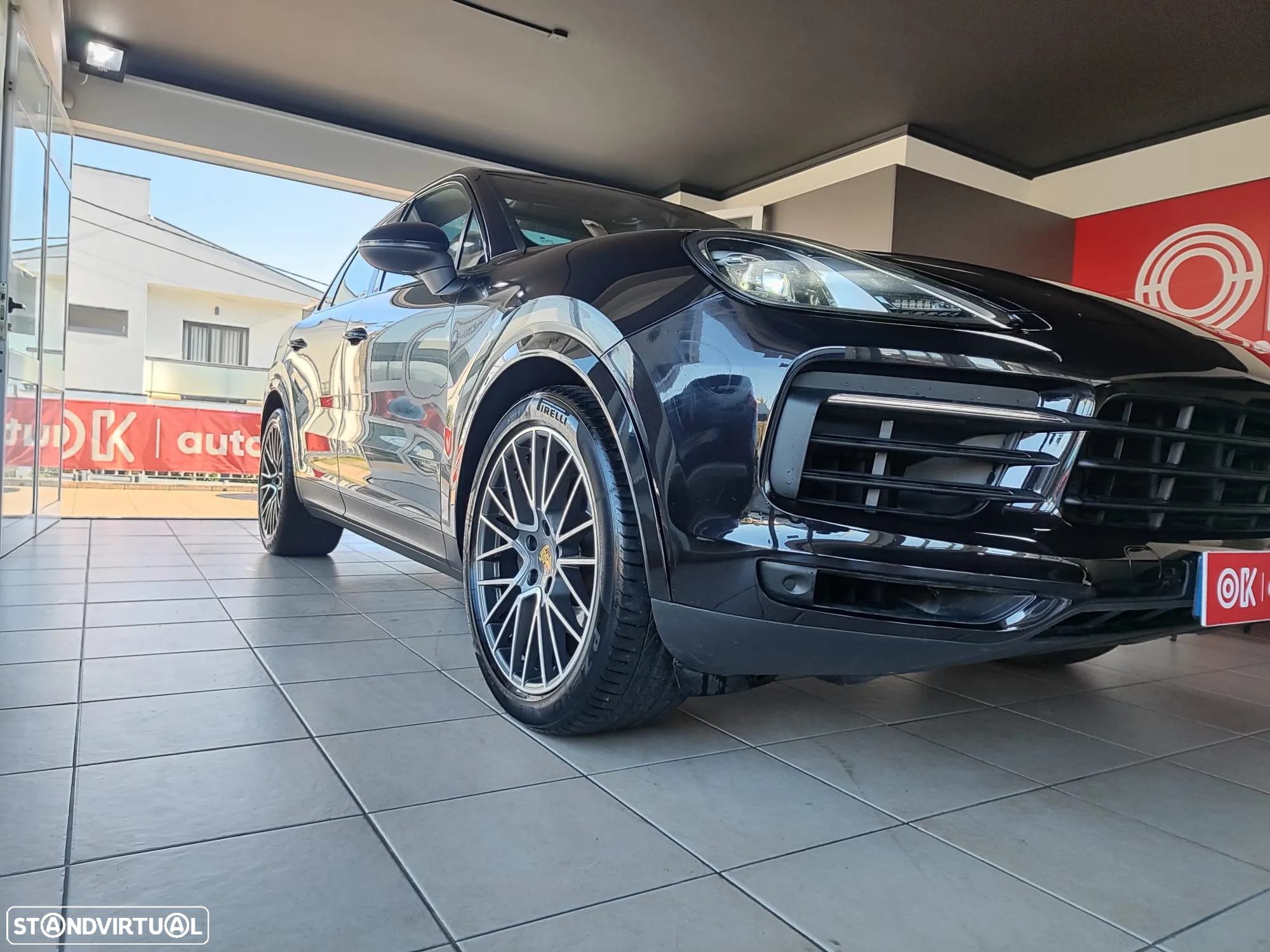 Porsche Cayenne Platinum Edition - 2