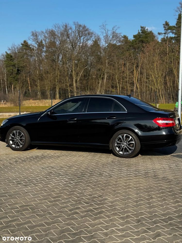 Mercedes-Benz Klasa E 300 BlueTec Hybrid - 11