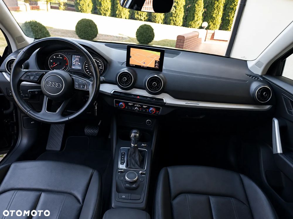 Audi Q2 35 TDI S tronic sport - 3