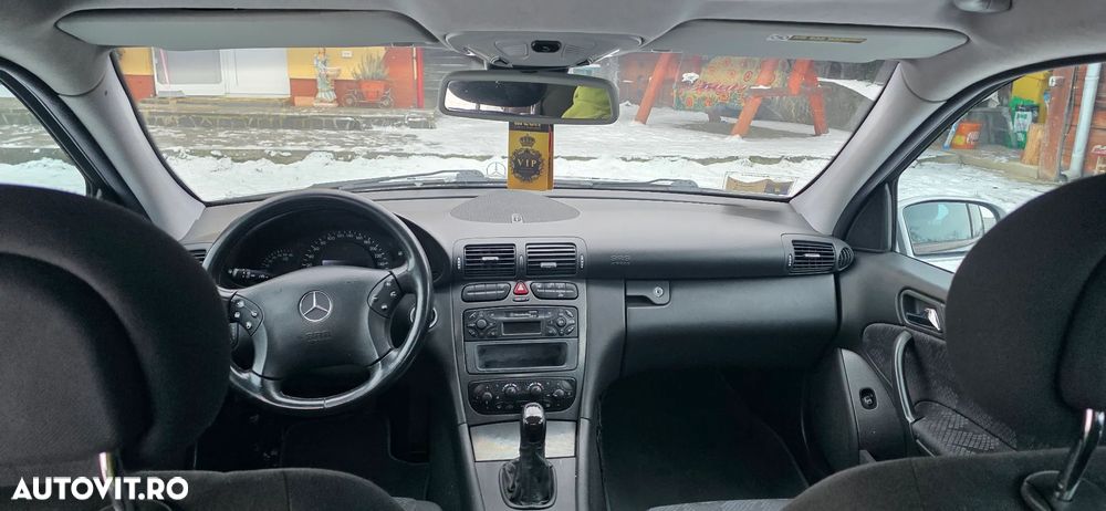 Mercedes-Benz C - 14