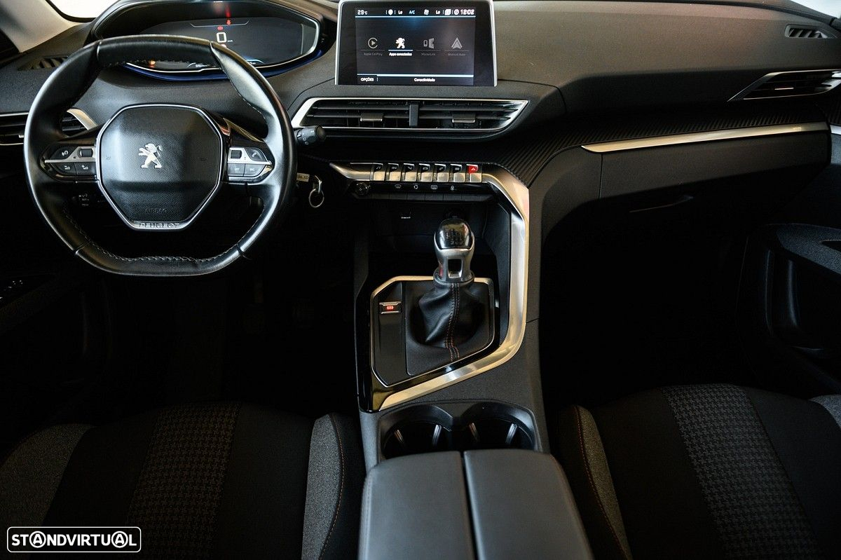 Peugeot 5008 1.2 PureTech Active - 58