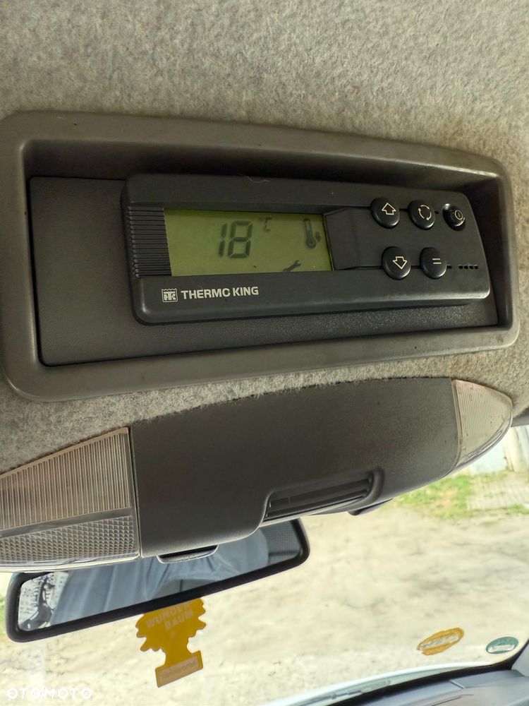 Mercedes-Benz Sprinter - 18