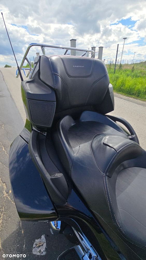 Can-Am Spyder - 20