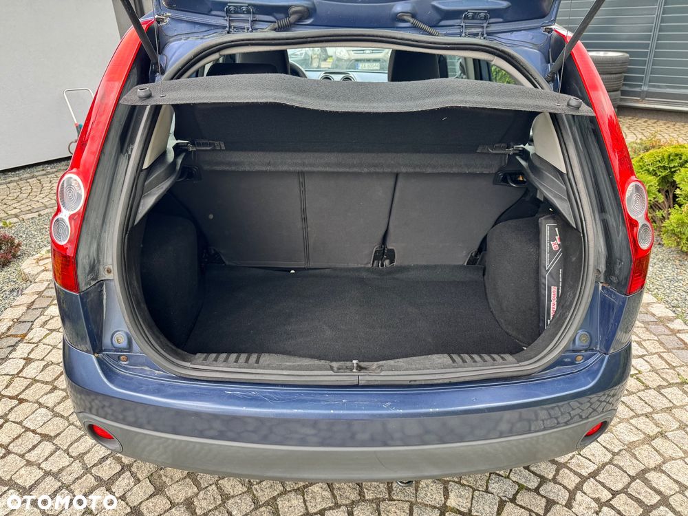 Ford Fiesta - 33