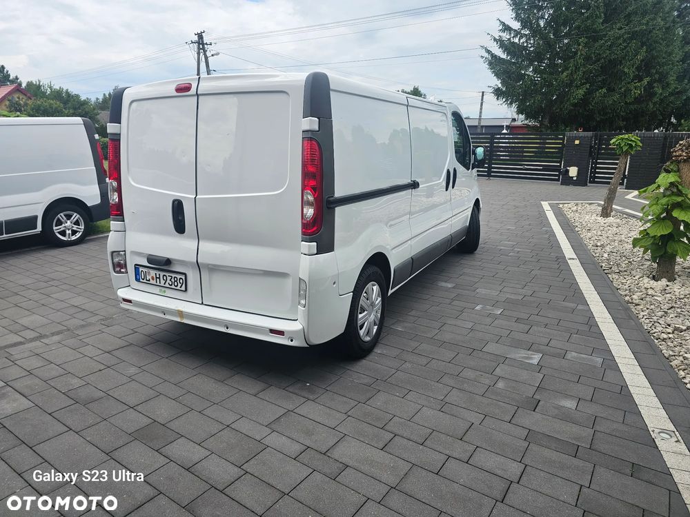 Renault Trafic - 8