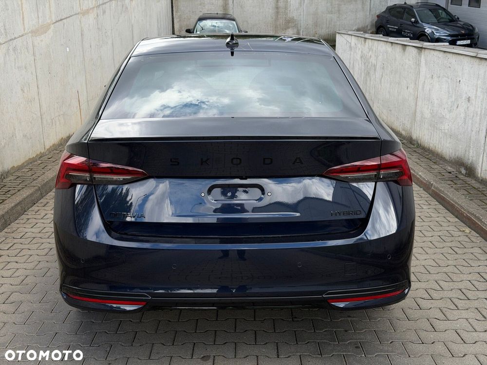 Skoda Octavia 1.5 TSI mHEV Sportline DSG - 7