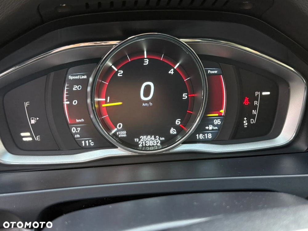 Volvo V60 D4 Geartronic Summum - 11