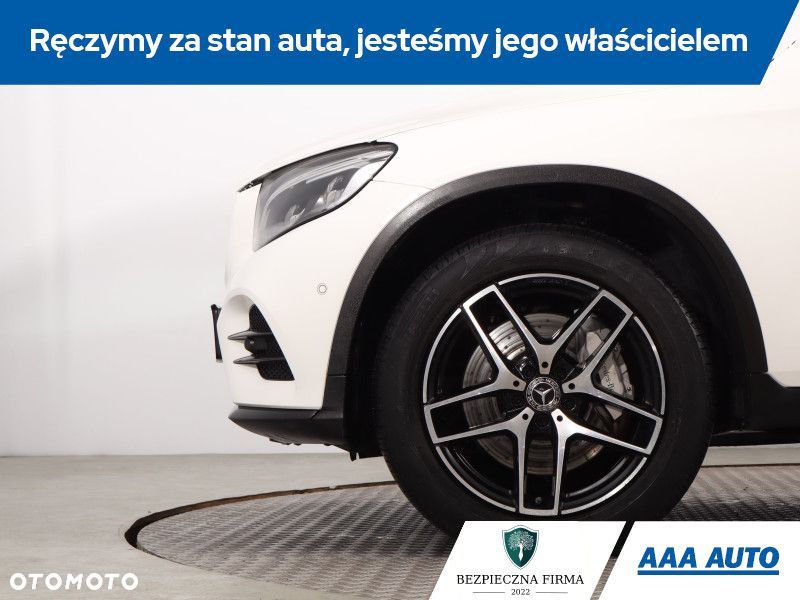 Mercedes-Benz GLC - 16