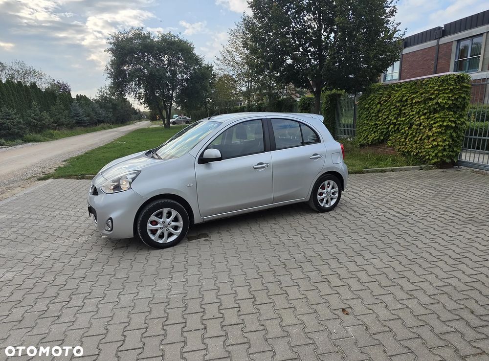 Nissan Micra 1.2 Bild der Frau - 12