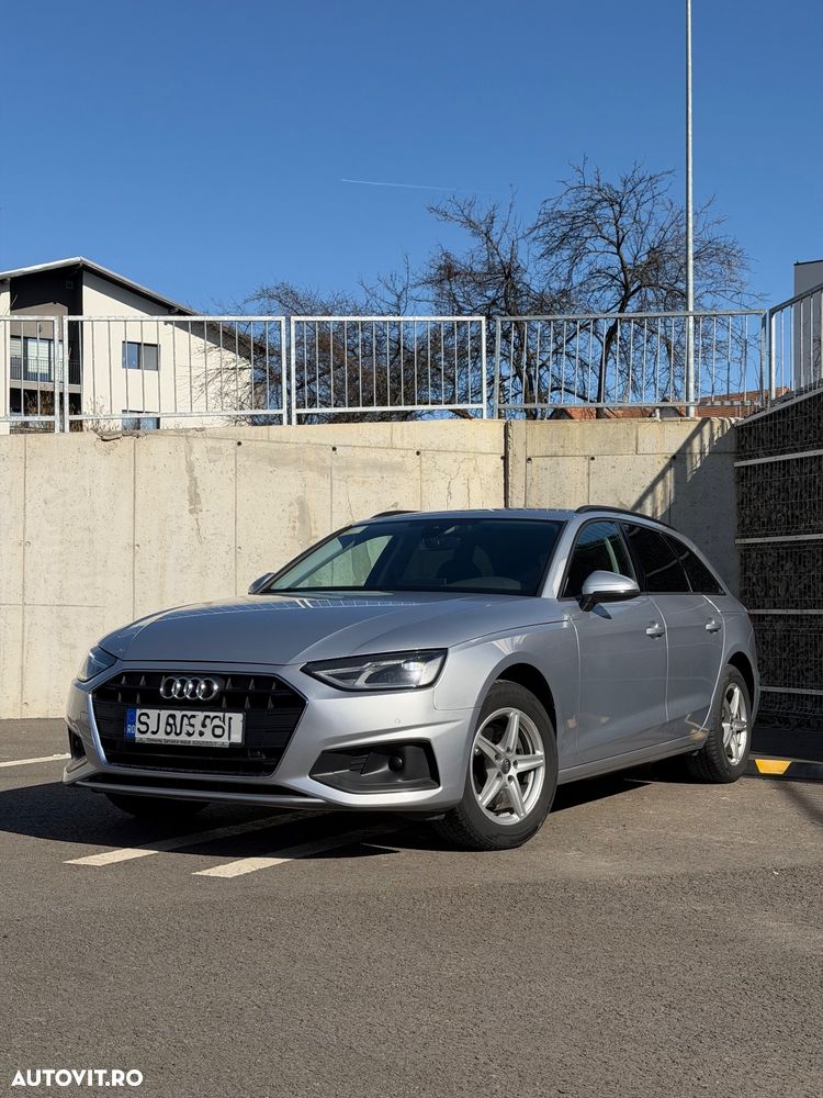 Audi A4 35 TDI S tronic - 2